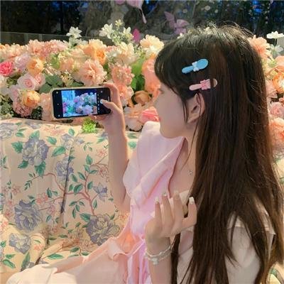 情迷希拉曼地：璀璨名姝